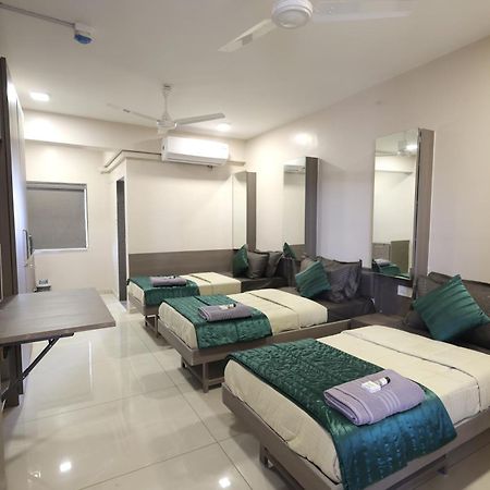 Greenotel Rooms Hazira, Surat Eksteriør billede