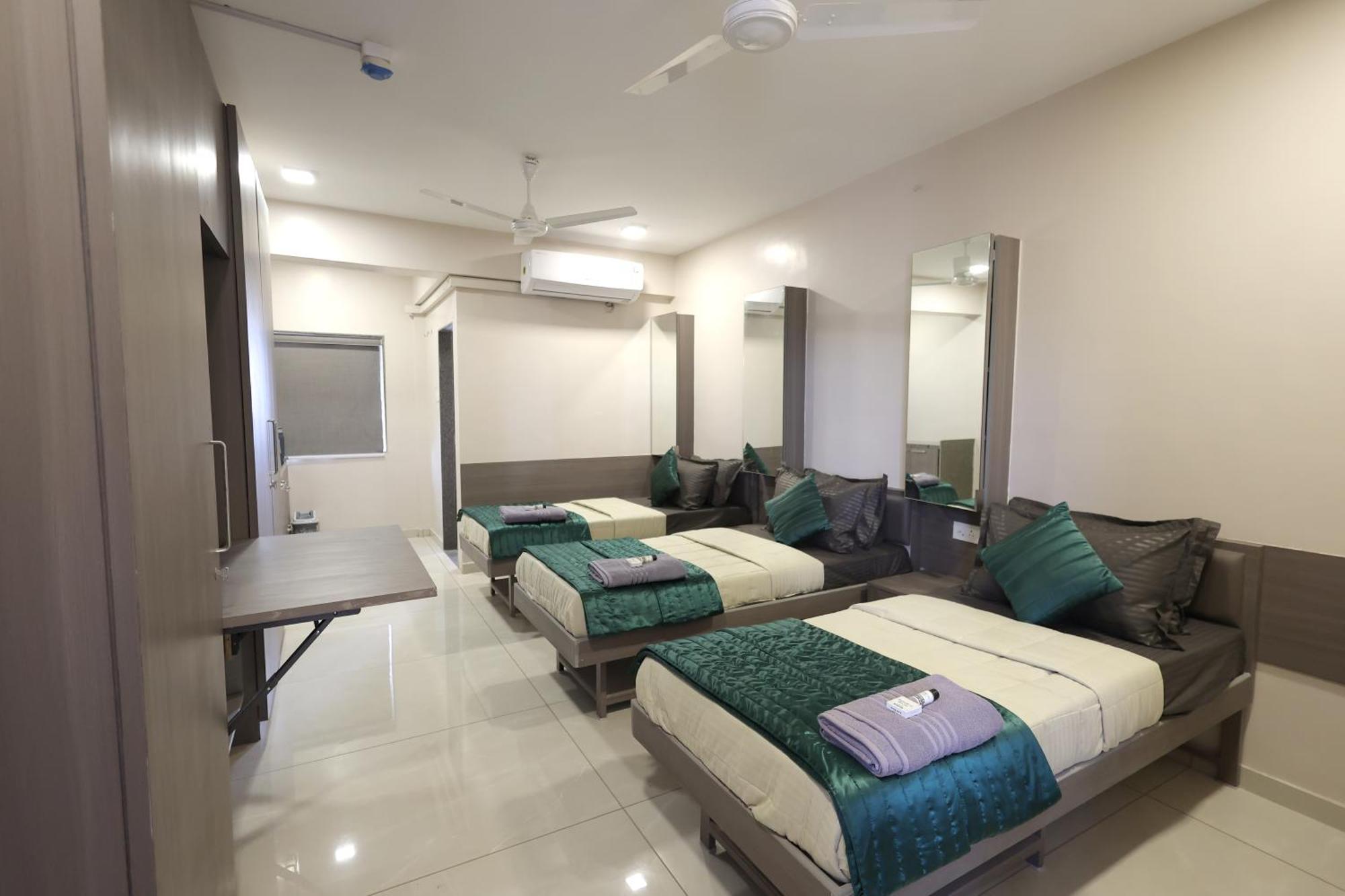 Greenotel Rooms Hazira, Surat Eksteriør billede